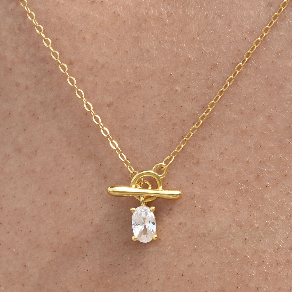 Culturesse Bjarne Zircon Toggle Pendant Necklace (Gold)