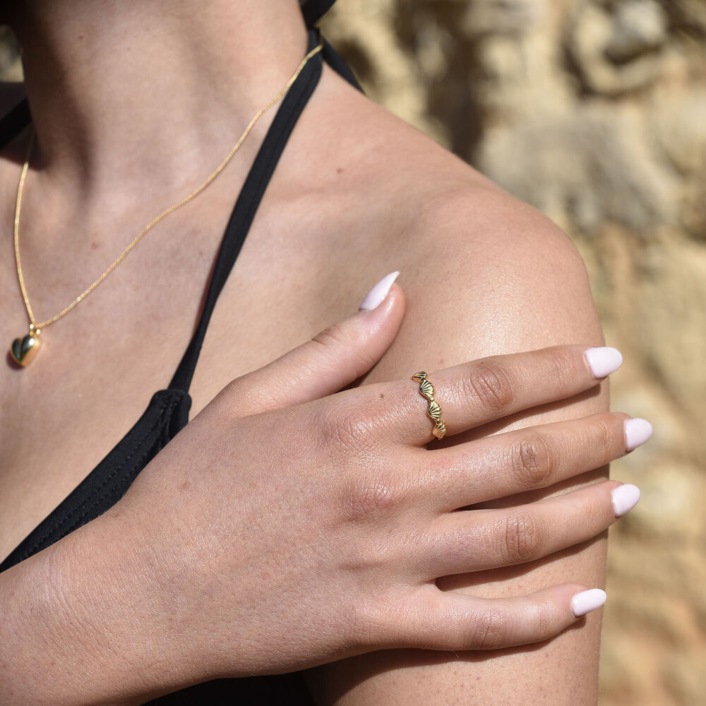 Culturesse Tresor Artisan Scallop Open Ring (Gold Vermeil)
