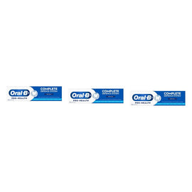 Oral-B Pro-Health Advanced Deep Clean Toothpaste 110g Pack of 3
