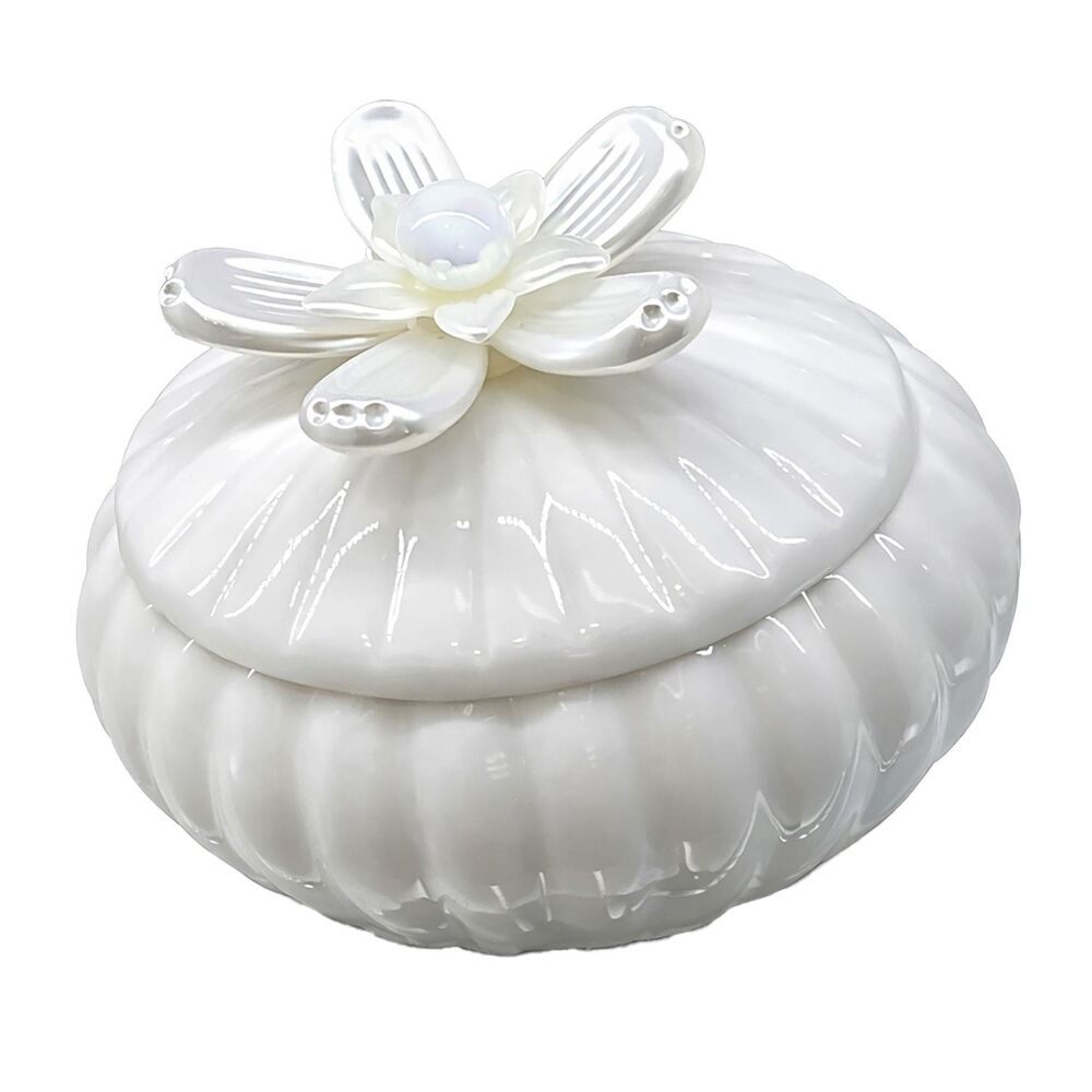 Ceramic Trinket Box Flower White 8.3 x 6.8cm