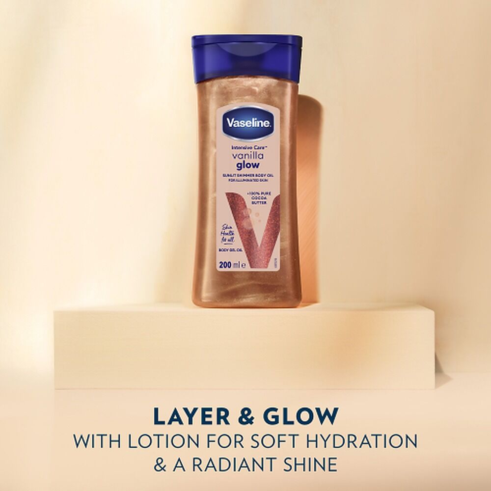 Vaseline Shimmer Body Oil Vanilla Glow 2