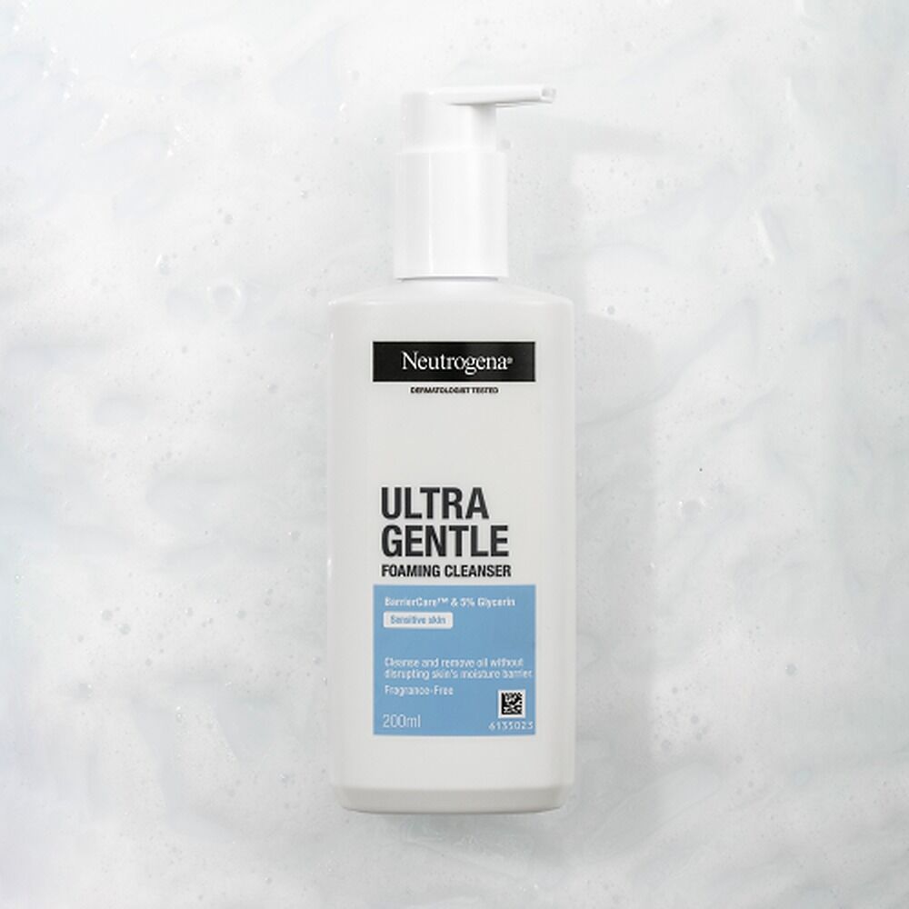 Neutrogena Ultra Gentle Foaming Face Cleanser 200mL