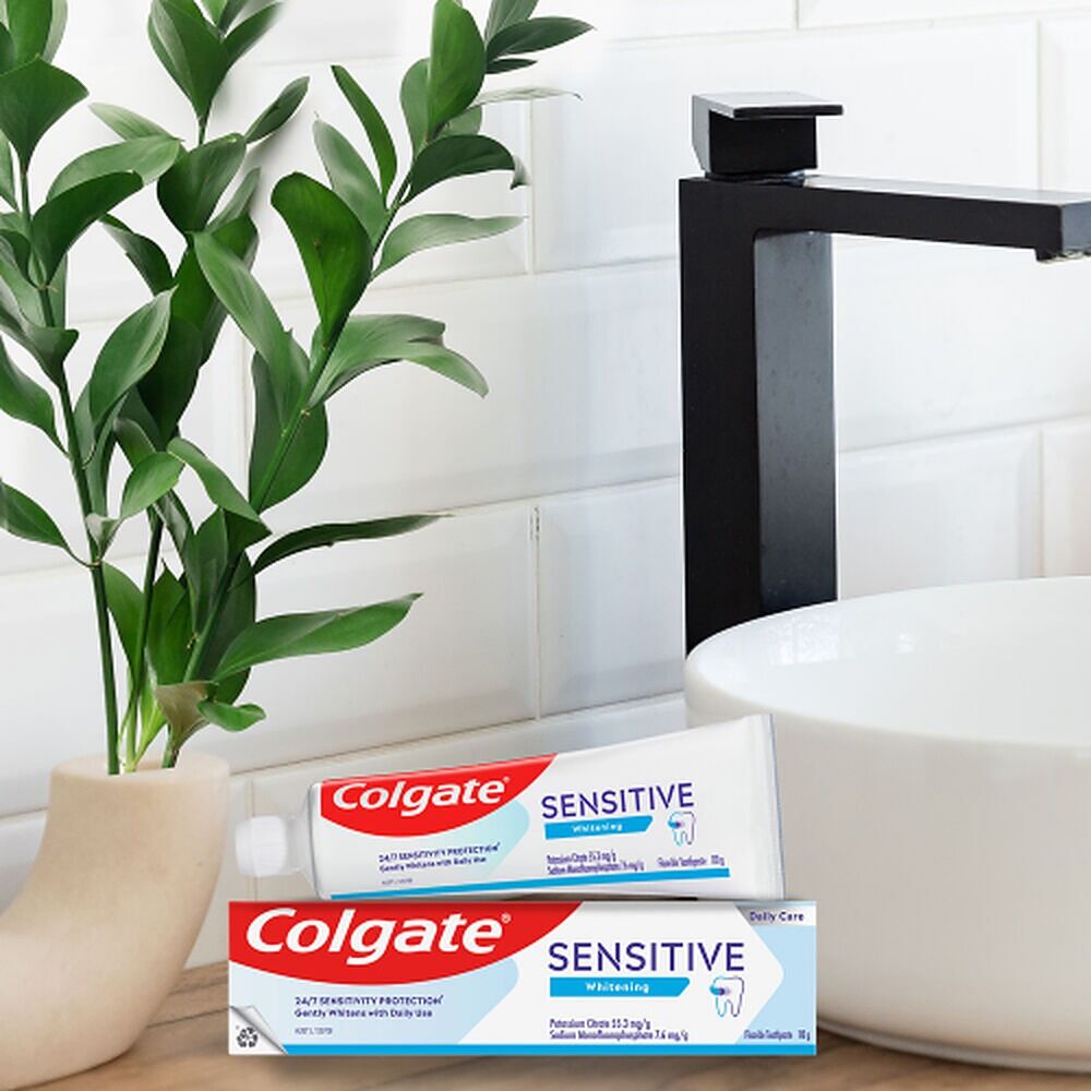 Colgate Sensitive Whitening Toothpaste 110g