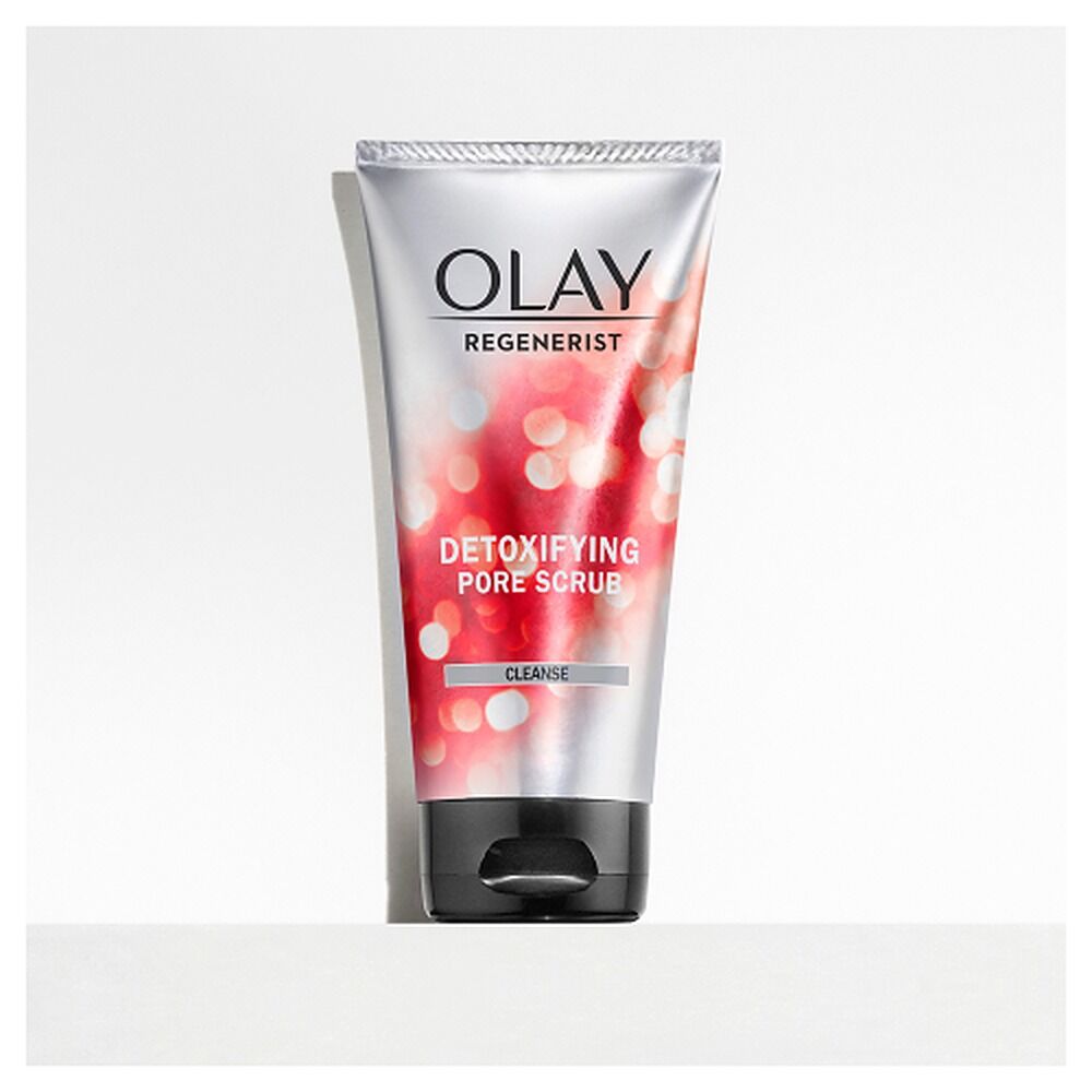 Olay Regenerist Detoxifying Pore Scrub Cleanser 150mL
