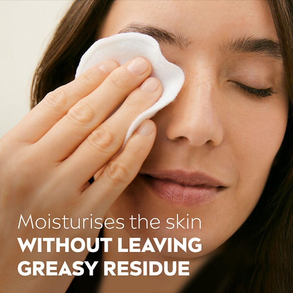 NIVEA Extra Gentle Eye Make-Up Remover 125mL