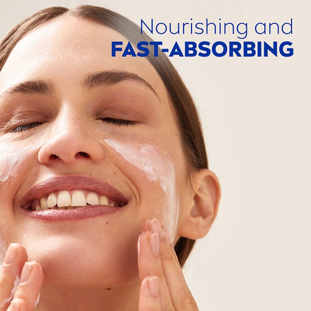 NIVEA Nourishing Day Cream SPF30 50mL
