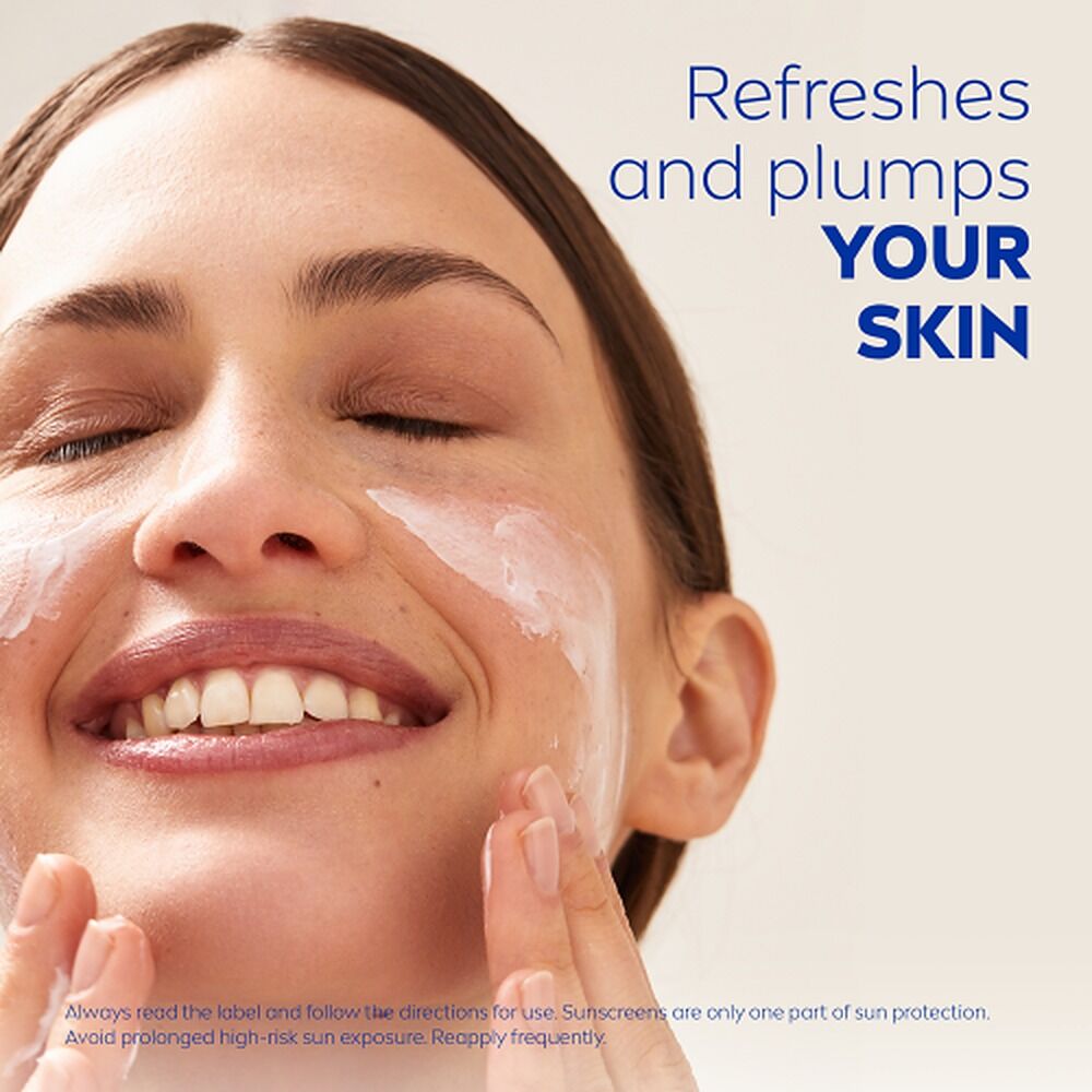 NIVEA Hydrating Day Cream SPF30 50mL