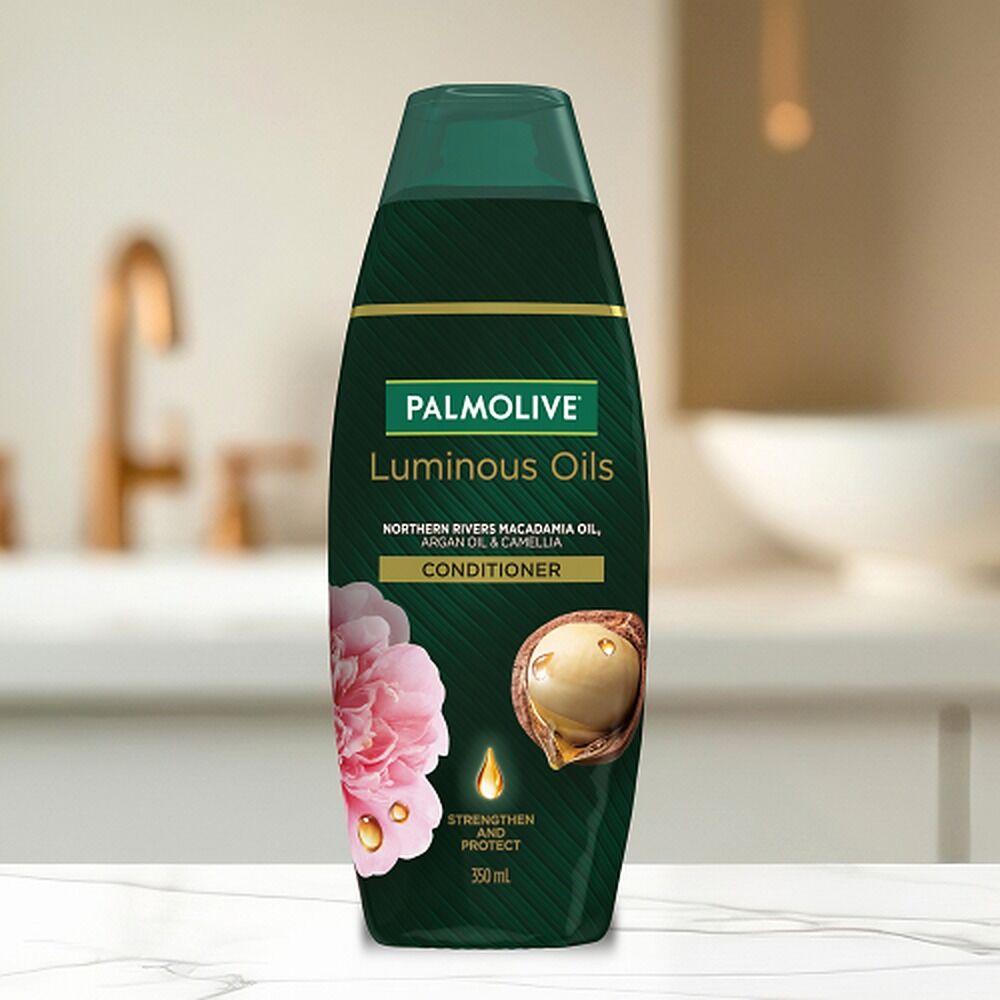 Palmolive Luminous Oils Moroccan Argan Oil & Camellia Conditioner 350mL