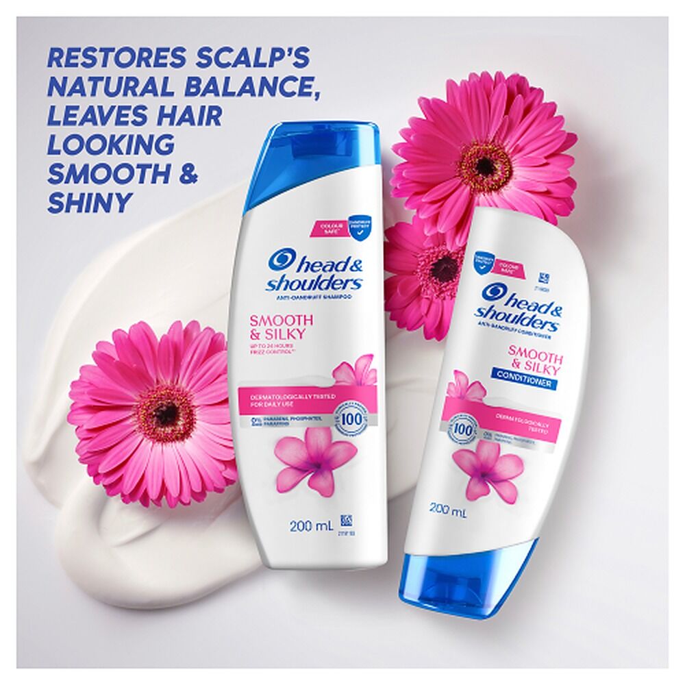 Head & Shoulders Smooth & Silky Anti-Dandruff Shampoo 200mL