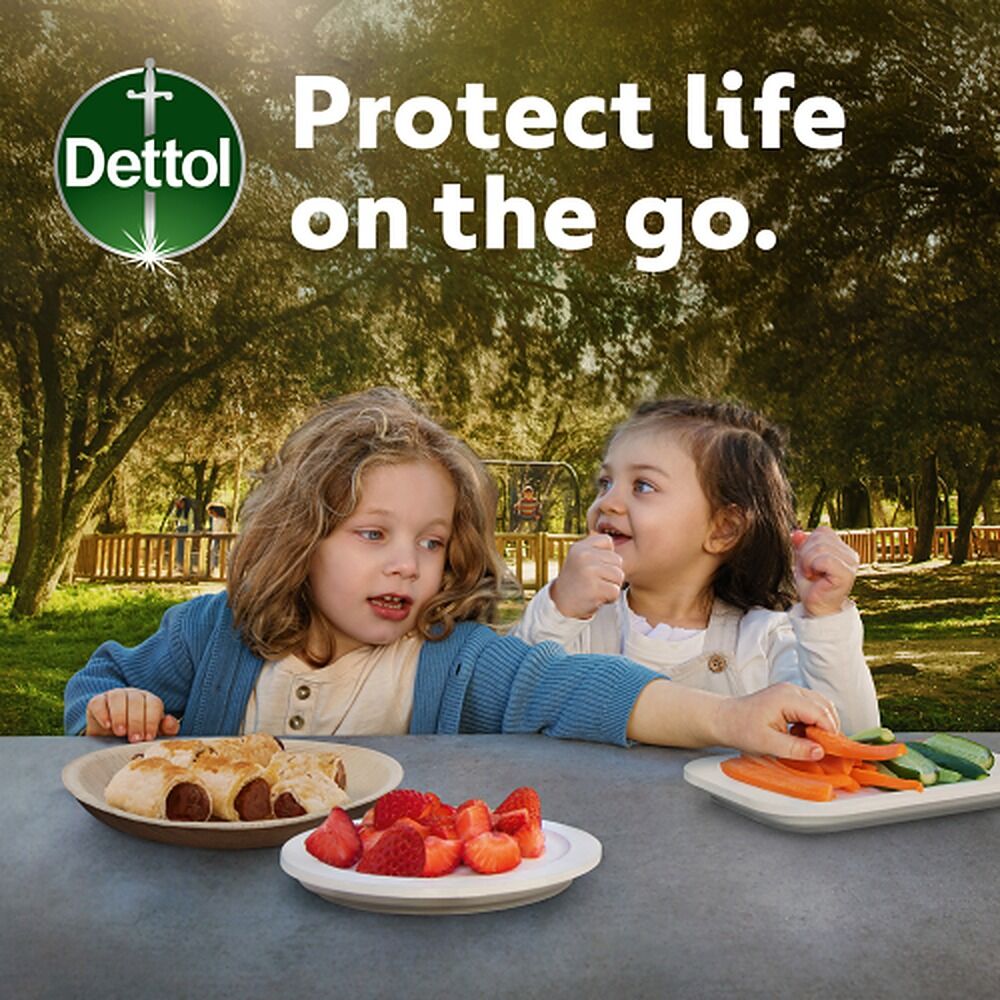 Dettol 2in1 On The Go Hand & Surface Sanitiser Spray 90mL