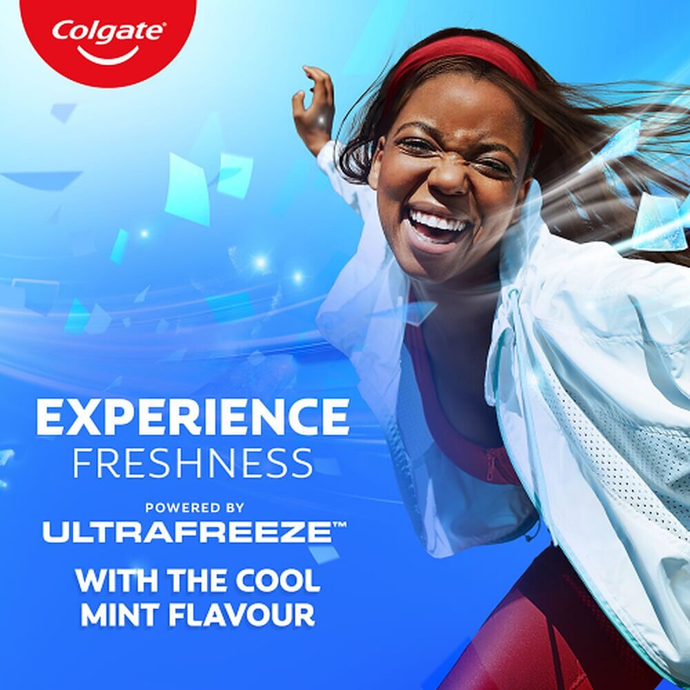 Colgate MaxFresh Cool Mint Toothpaste with Mini Breath Strips 130g