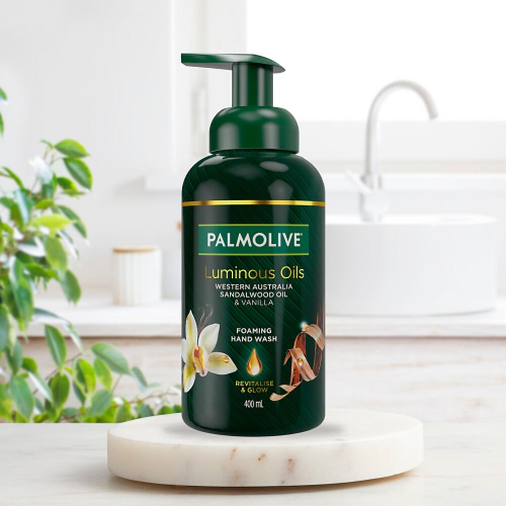 Palmolive Foam Hand Wash Luminous Oils Vanilla 400mL