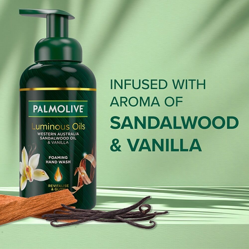 Palmolive Foam Hand Wash Luminous Oils Vanilla 400mL
