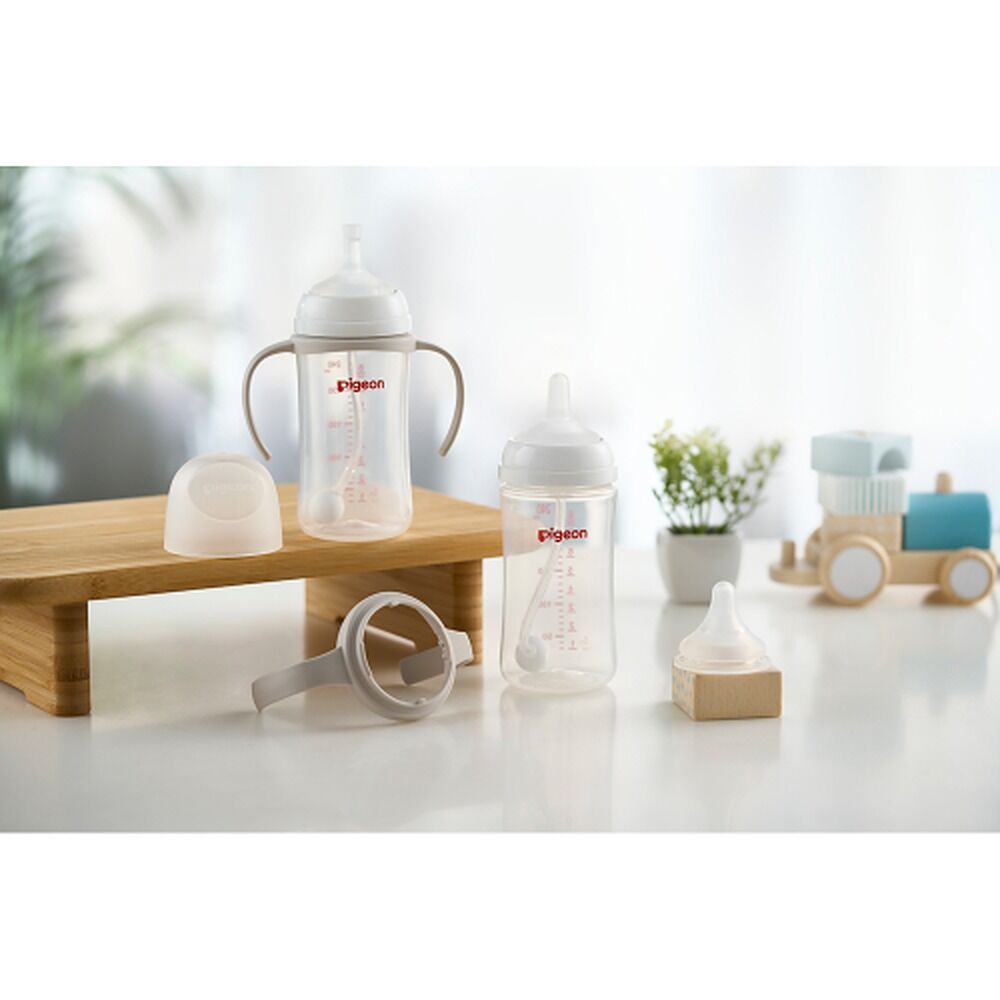 Pigeon SofTouch Drinking Straw Set 2+ Months