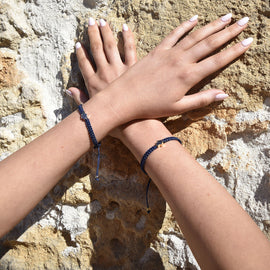 Culturesse Sacha Pave Hamsa Hand Bracelet (Silver Charm Blue String)