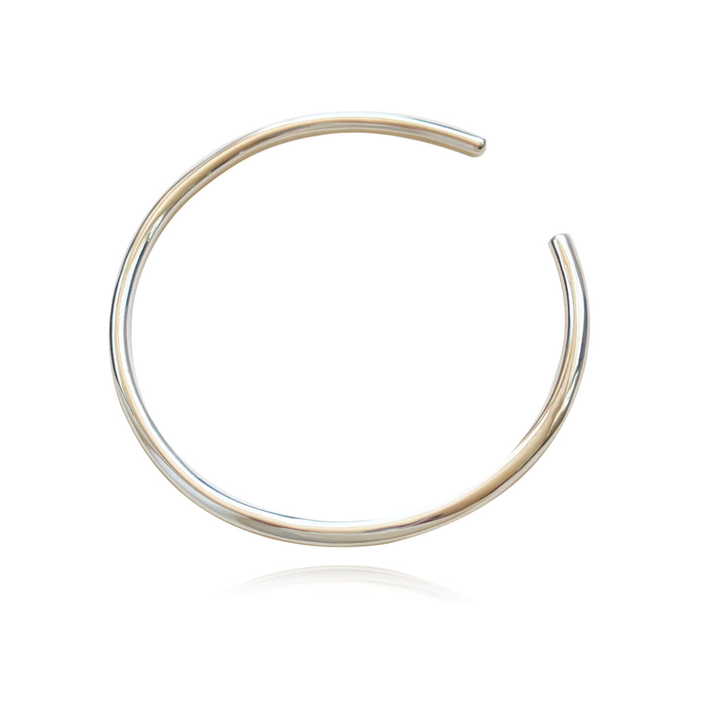 Culturesse Soniva Artisan Solid Bangle (Silver)