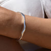 Culturesse Solstice Artisan Solid Wavy Bangle (Silver)