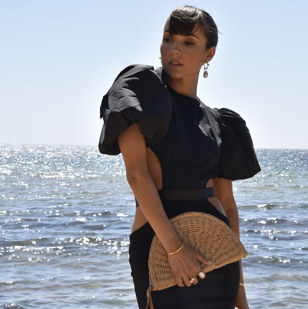 Culturesse Vana Natural Hand Woven Straw Bag (Tan)