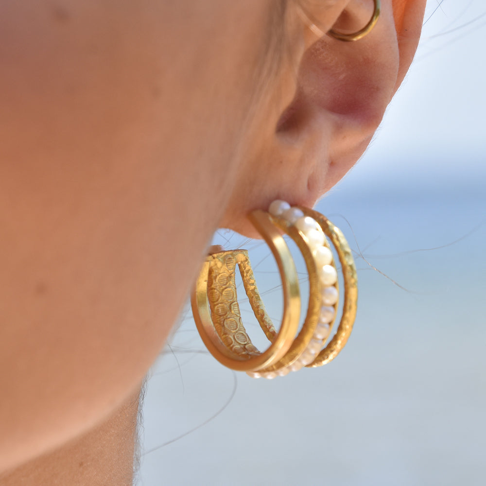 Culturesse Bijoux 24K Gold Trio Hoop Earrings