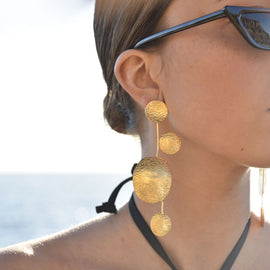 Culturesse Ginevra Textured 24K Geo Sculpture Art Earrings