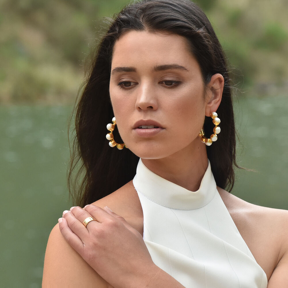 Culturesse Annalisa 24K Natural Pearl Hoop Earrings