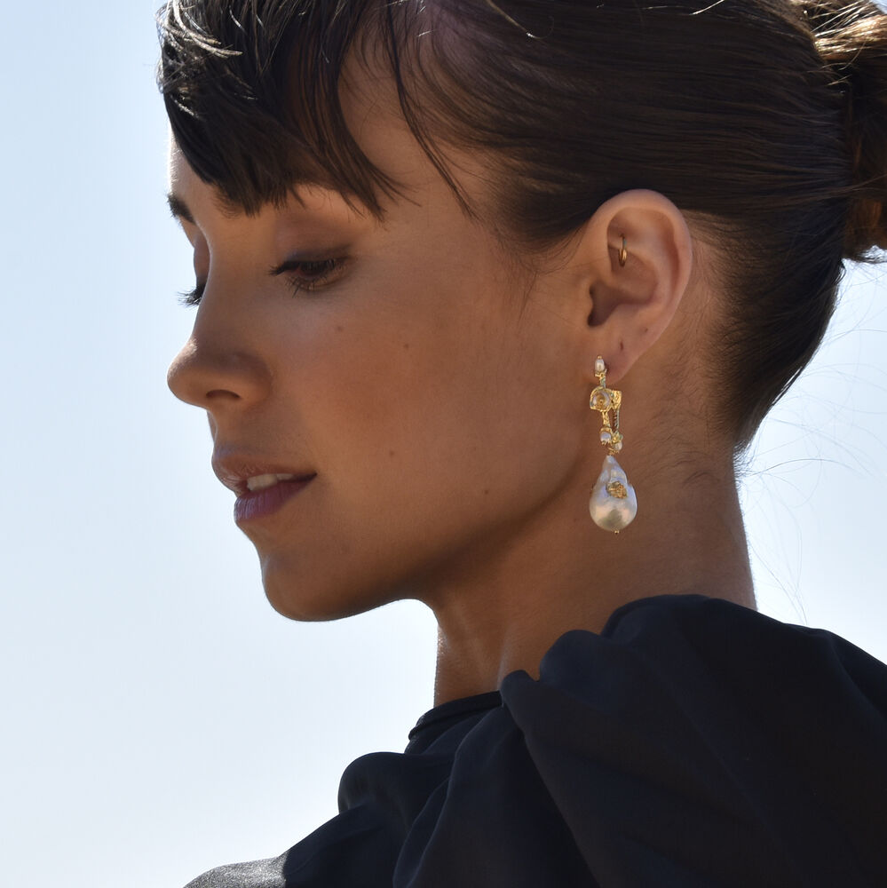 Culturesse Francoise Luxury 24K Baroque Pearl Drop Earrings (with Gold Leaf)