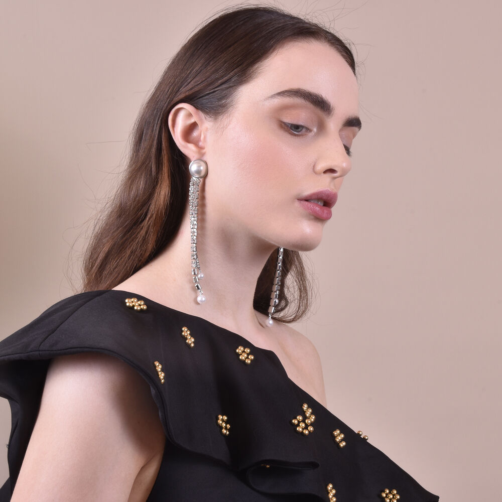 Culturesse Chandler Dangling Elegance Earrings