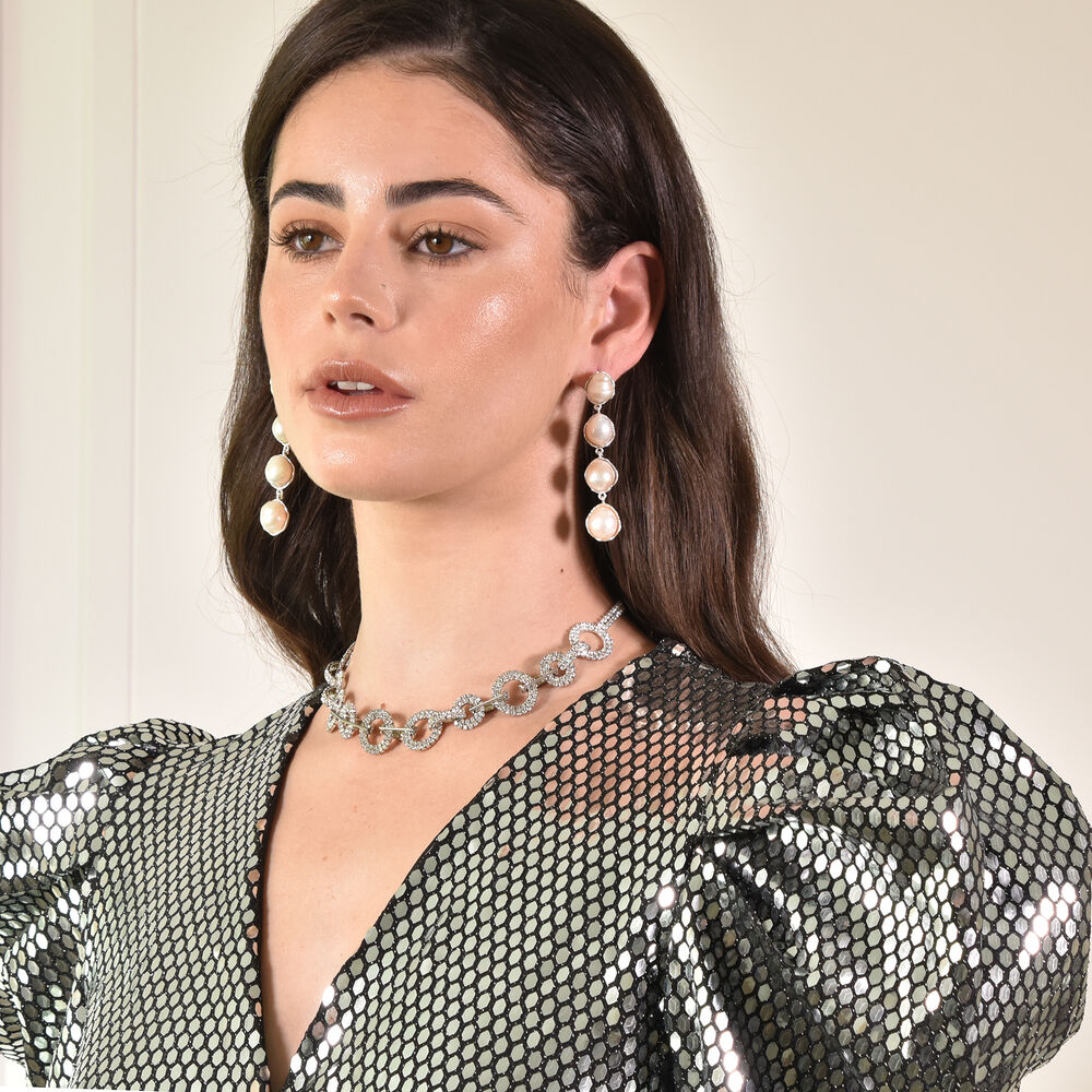 Culturesse Esmerelda Luxury Baroque Pearl Earrings - Silver