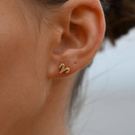 Culturesse Aries Zodiac Zirconia Pave Stud Earrings (Gold)