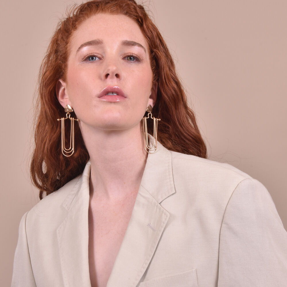 Culturesse Editta Sculpture Layered Earrings
