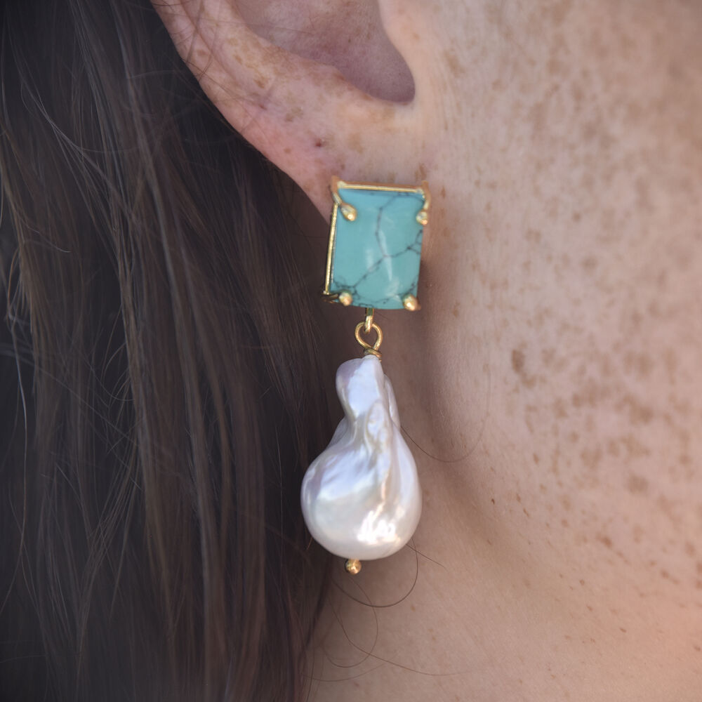 Culturesse Carlotta 24K Baroque Pearl Drop Earrings (Turquoise)