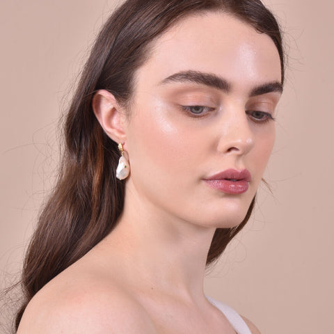Culturesse Mediterranean Baroque Pearl Drop Earrings (Imperfect)