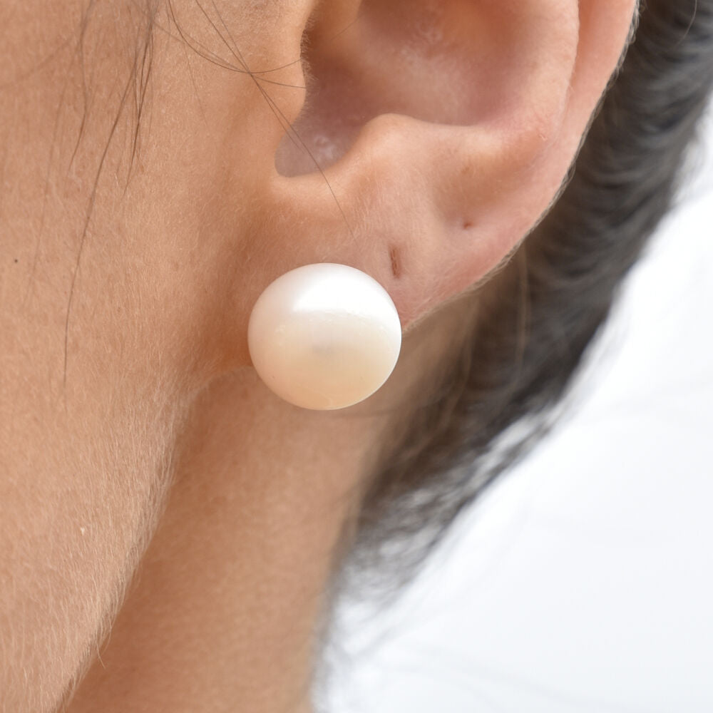 Culturesse Bay Baroque Pearl Stud Earrings (Imperfect No.2)