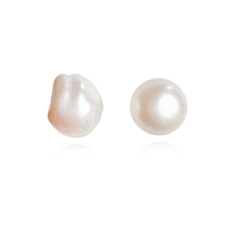 Culturesse Bay Baroque Pearl Stud Earrings (Imperfect No.5)