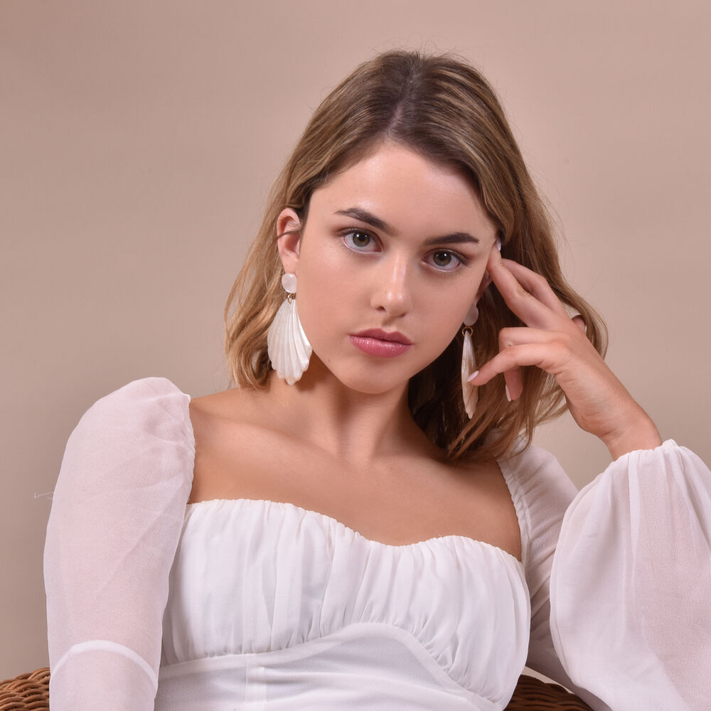 Culturesse Shea Beige Goddess Earrings
