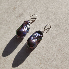 Culturesse Ebony Mediterranean Dark Baroque Pearl Earrings