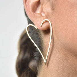 Culturesse Ayla Sculptural Love Heart Earrings