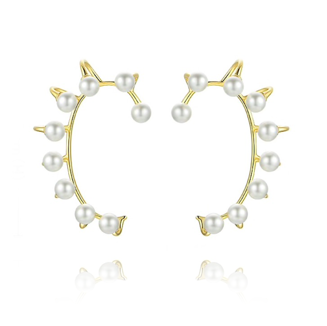 Culturesse Unforgettable Runway Cuff Earrings