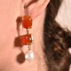 Culturesse Carmine Carnelian Quartz Pearl Drop Earrings