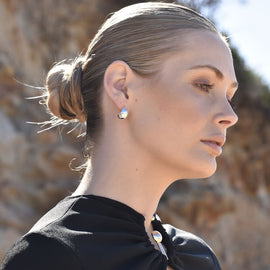 Culturesse La Lumiere Modern Cocoon Earrings (Silver)