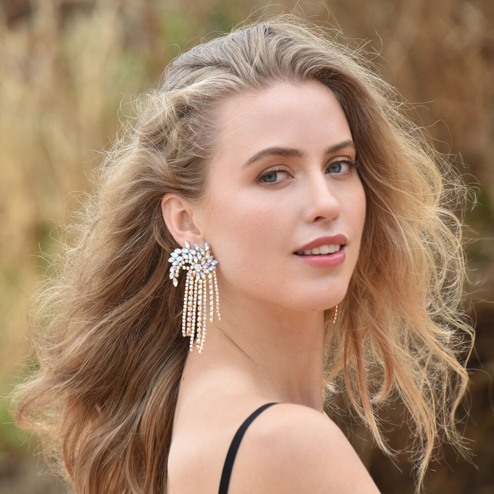 Culturesse Beauty In Lustre Earrings