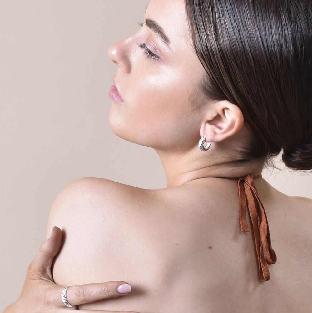 Culturesse Gianni Croissant C Hoop Earrings (Silver)