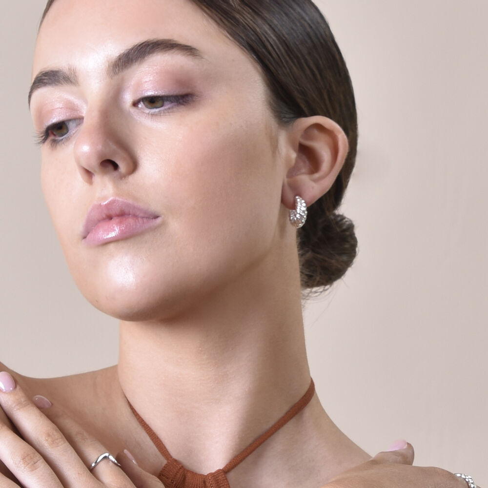 Culturesse Gianni Croissant C Hoop Earrings (Silver)