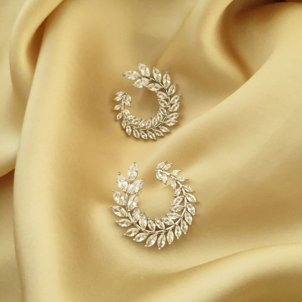 Culturesse Georgia May Crystal Diamante Earrings