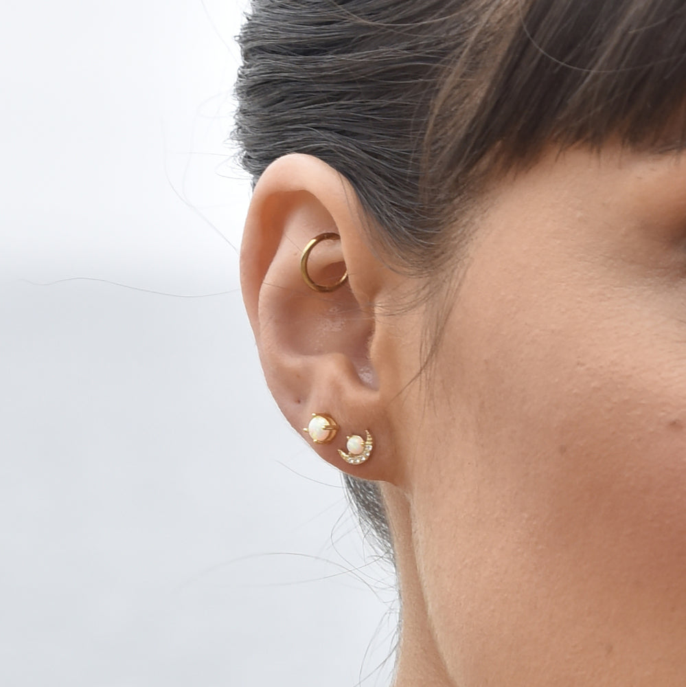 Culturesse Siria Dainty Opal Stud Earrings