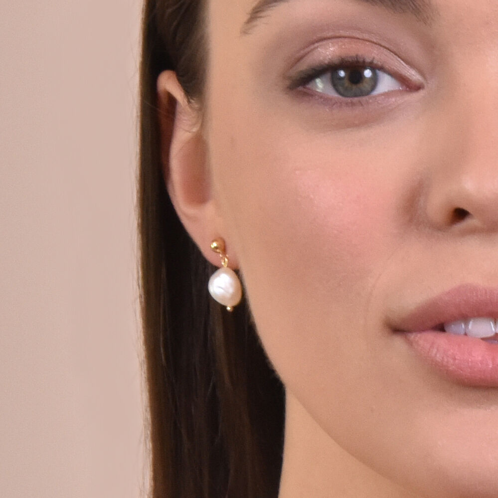 Culturesse Myla Freshwater Pearl Drop Earrings