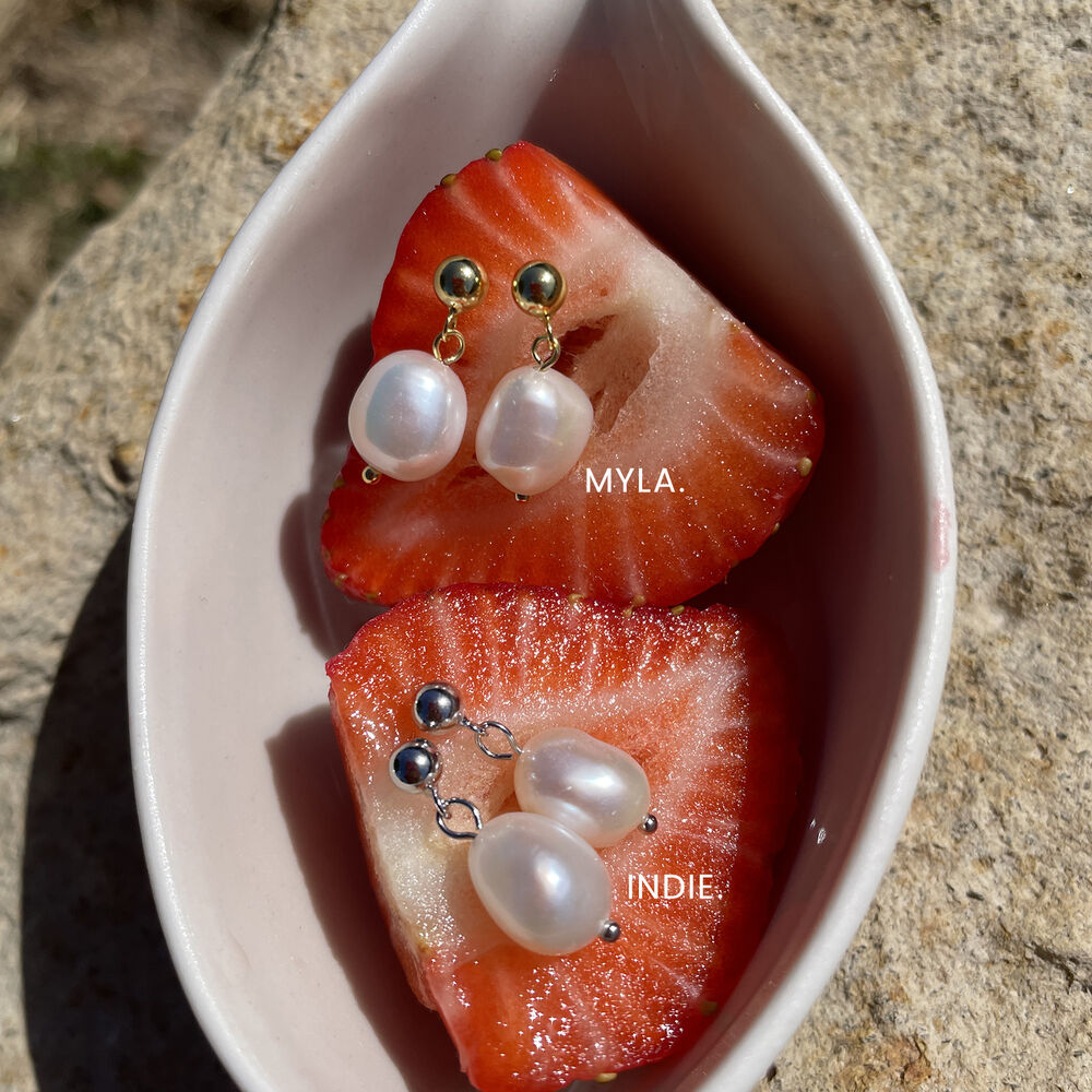 Culturesse Myla Freshwater Pearl Drop Earrings