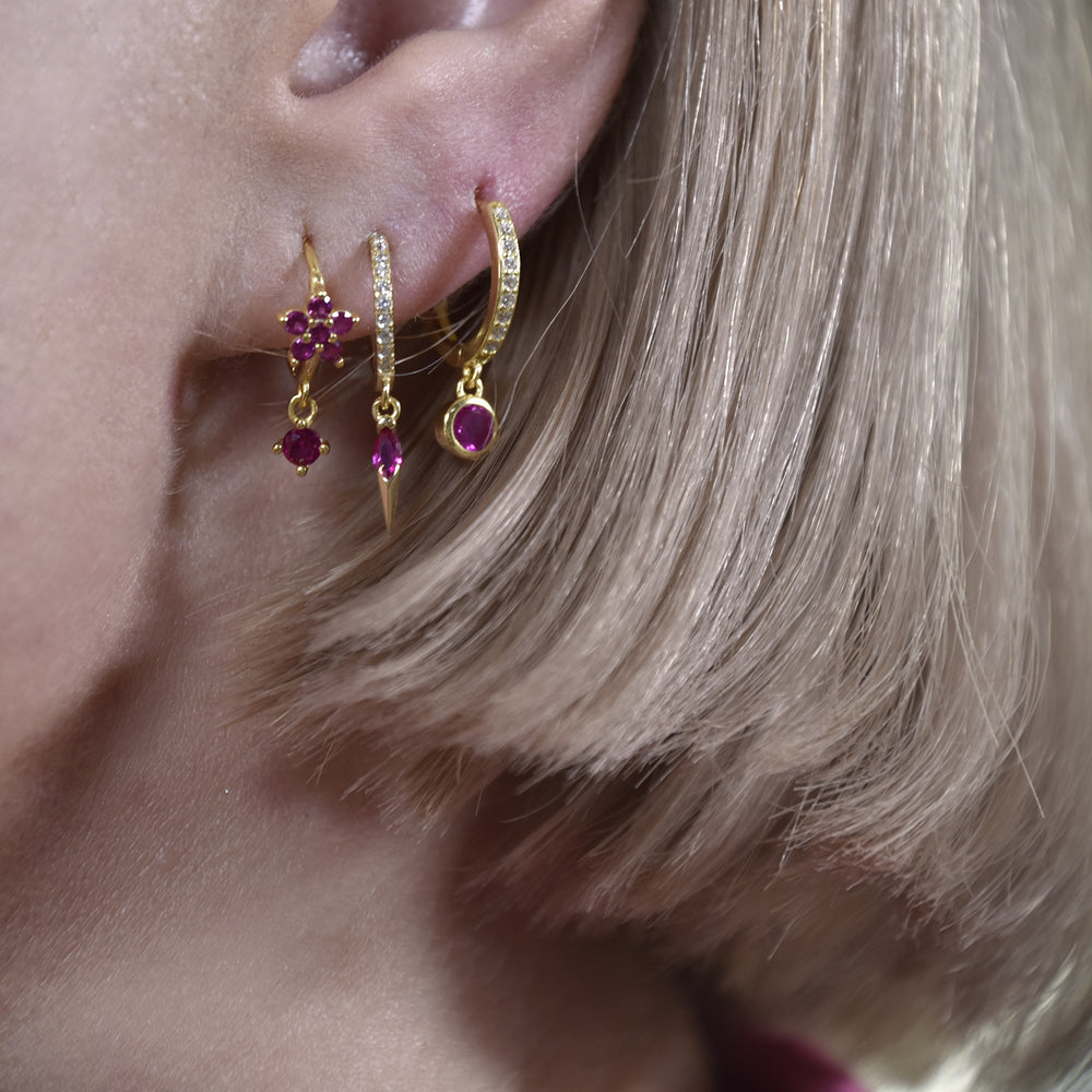 Culturesse Patina Dainty Zircon Floral Hoop Earrings (Fuchsia)