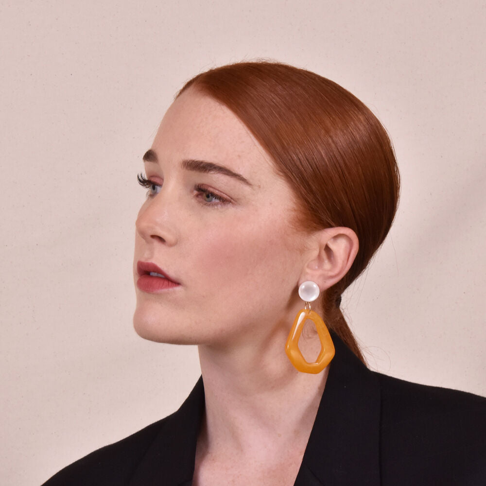 Culturesse Symone Modern Geo Drop Earrings
