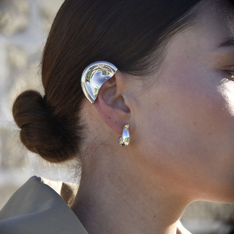 Culturesse Hanako Sculpture Ear Cuff (Silver Single Piece)